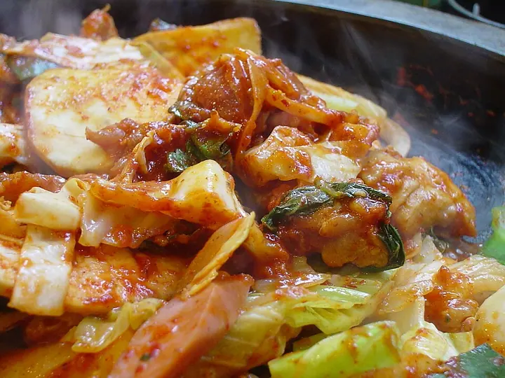 닭갈비 완성 사진