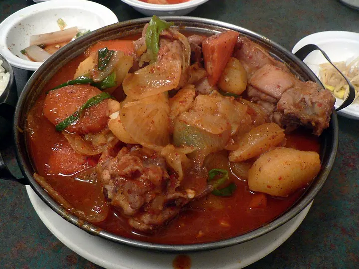 닭볶음탕 완성 사진