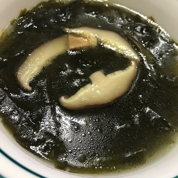 미역국 완성 사진