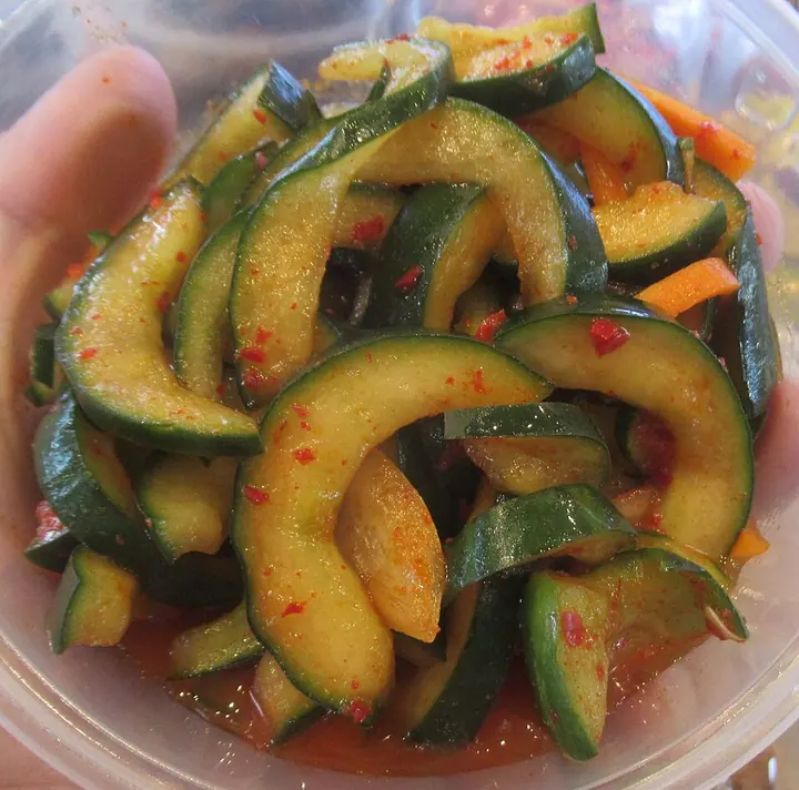 오이무침 완성 사진