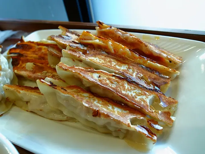 군만두 완성 사진