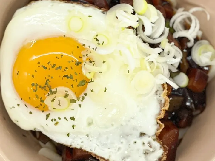 간짜장우동 완성 사진