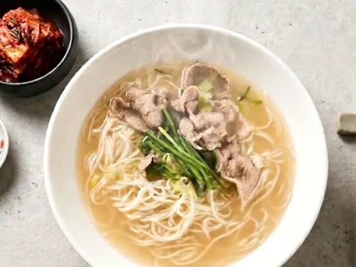 고기국수 완성 사진