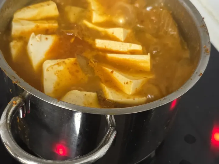 고기김치찌개 완성 사진