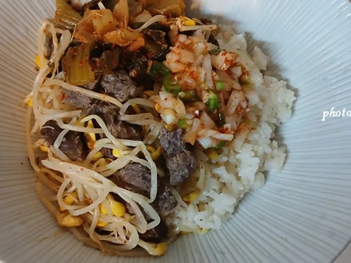 김치콩나물밥 완성 사진