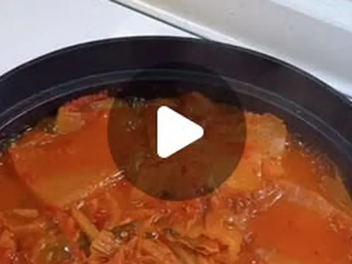 꽁치김치찌개 완성 사진
