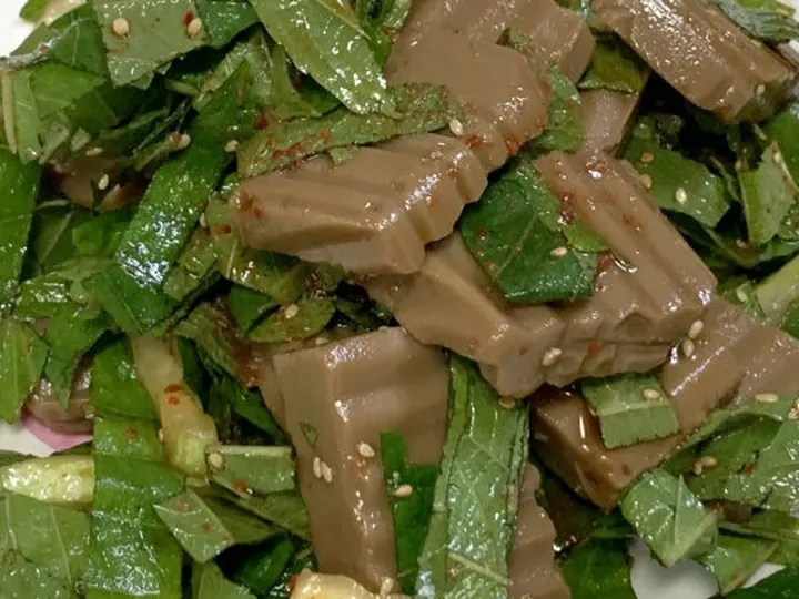 도토리깻잎무침 완성 사진