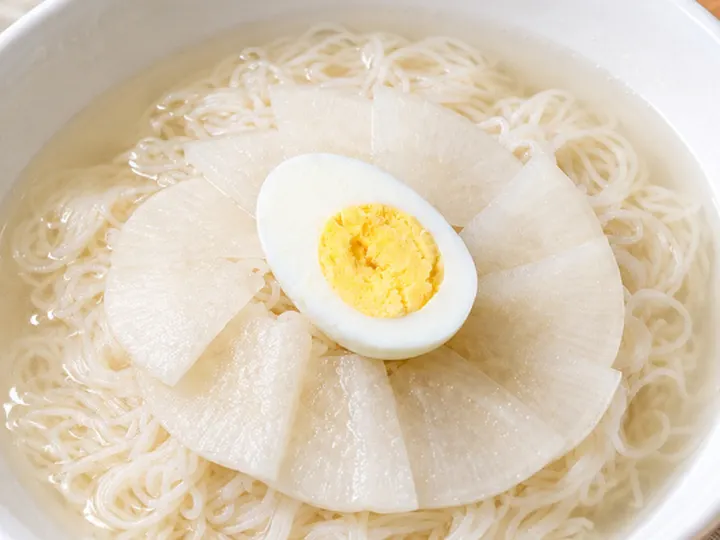 동치미국수 완성 사진