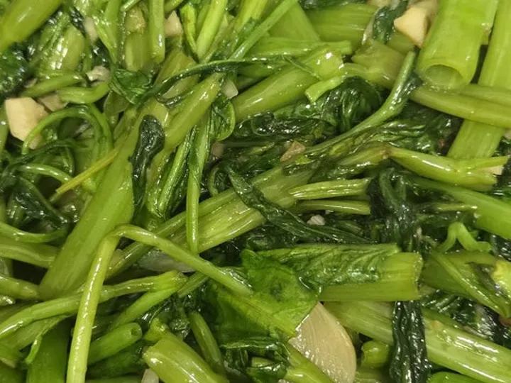 모닝글로리볶음 완성 사진
