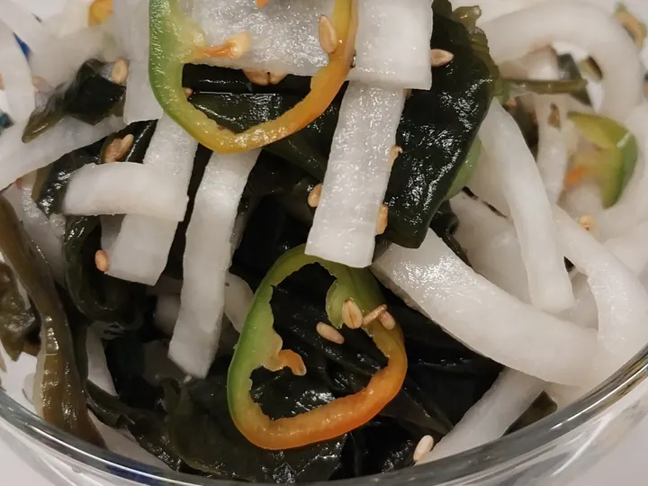 미역초무침 완성 사진