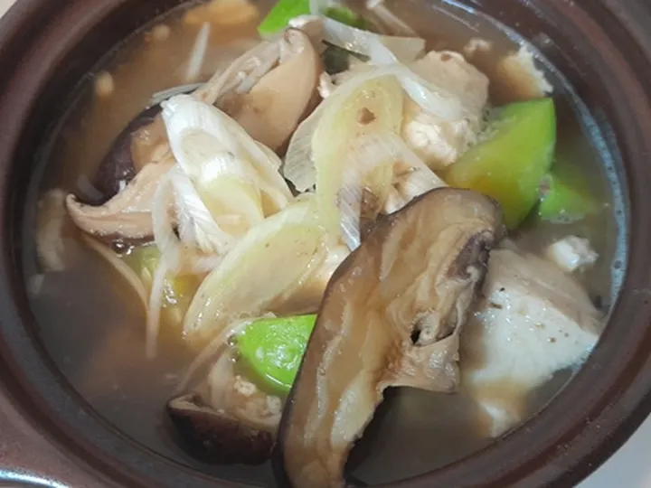 버섯된장찌개 완성 사진