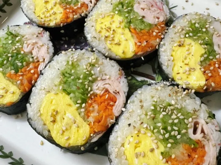 오이계란김밥 완성 사진