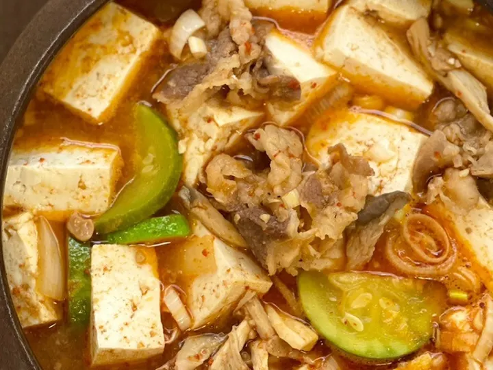 우삼겹된장찌개 완성 사진