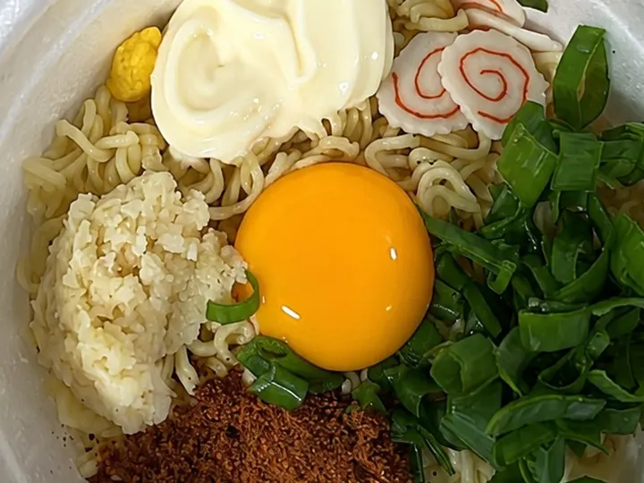 육개장라면 완성 사진