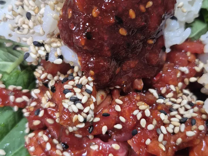 육회비빔밥 완성 사진