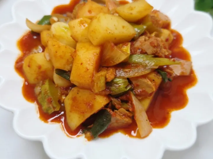 참치감자조림 완성 사진