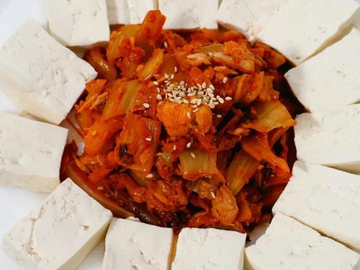 참치두부김치볶음 완성 사진