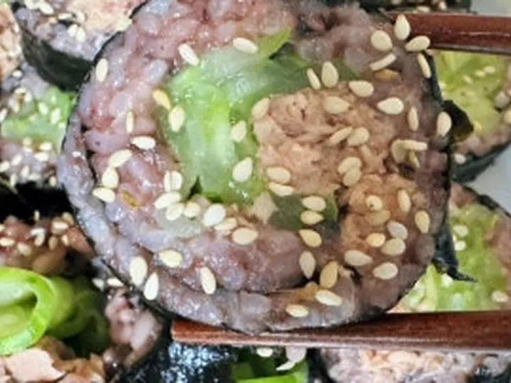 참치오이김밥 완성 사진