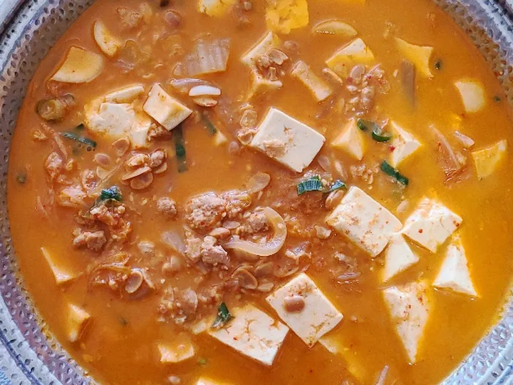 청국장찌개 완성 사진