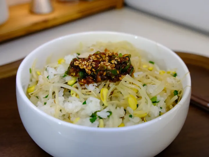 콩나물밥 완성 사진