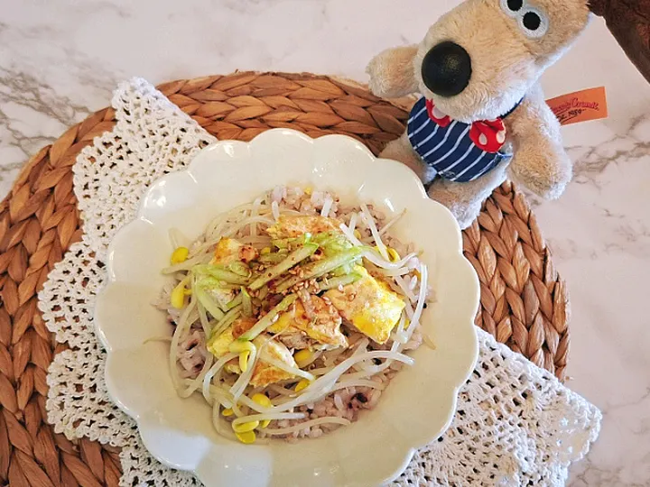 콩나물비빔밥 완성 사진
