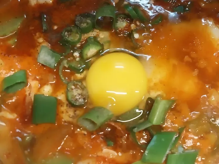 해물순두부찌개 완성 사진