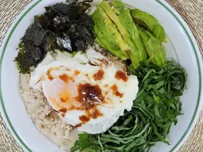 간장비빔밥 완성 사진